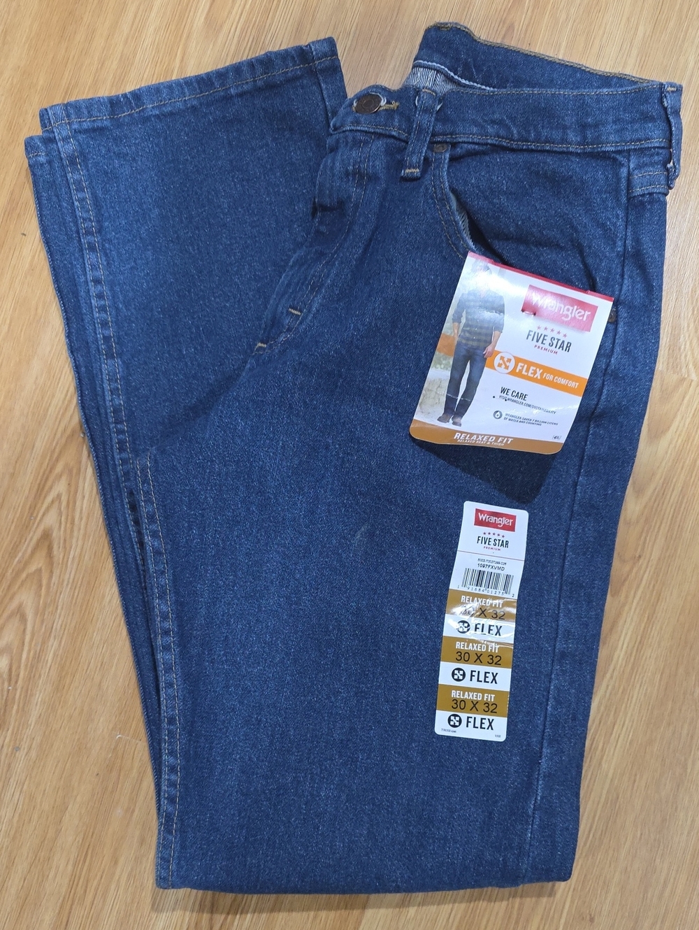 Wrangler Men's Relaxed Fit Jeans - Dark Blue Denim